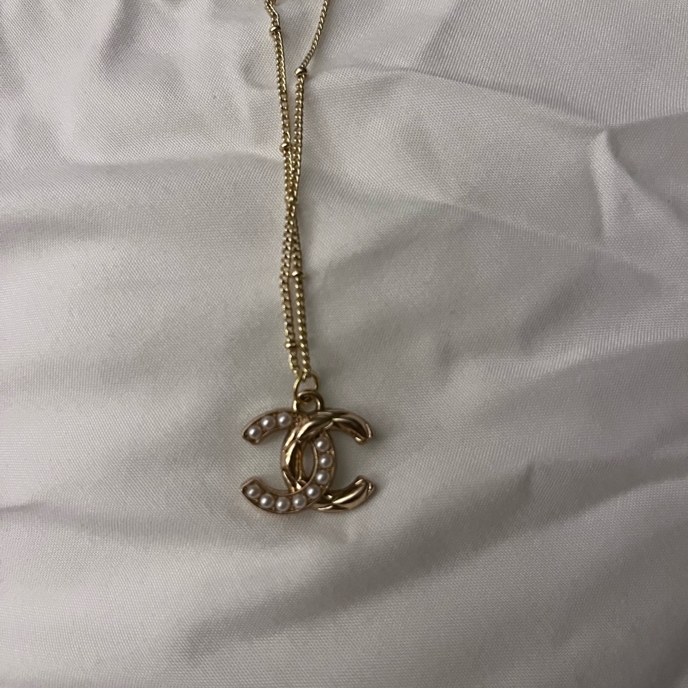 Chanel Gold Pendant Necklace